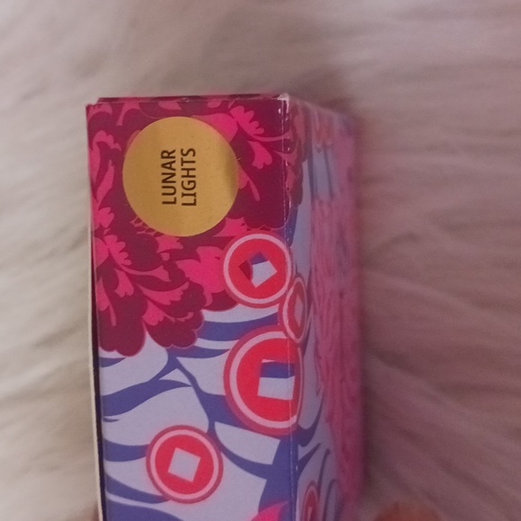 MAC Cosmetics Extra Dimension Skinfinish in Lunar Lights - Picture 2 of 7